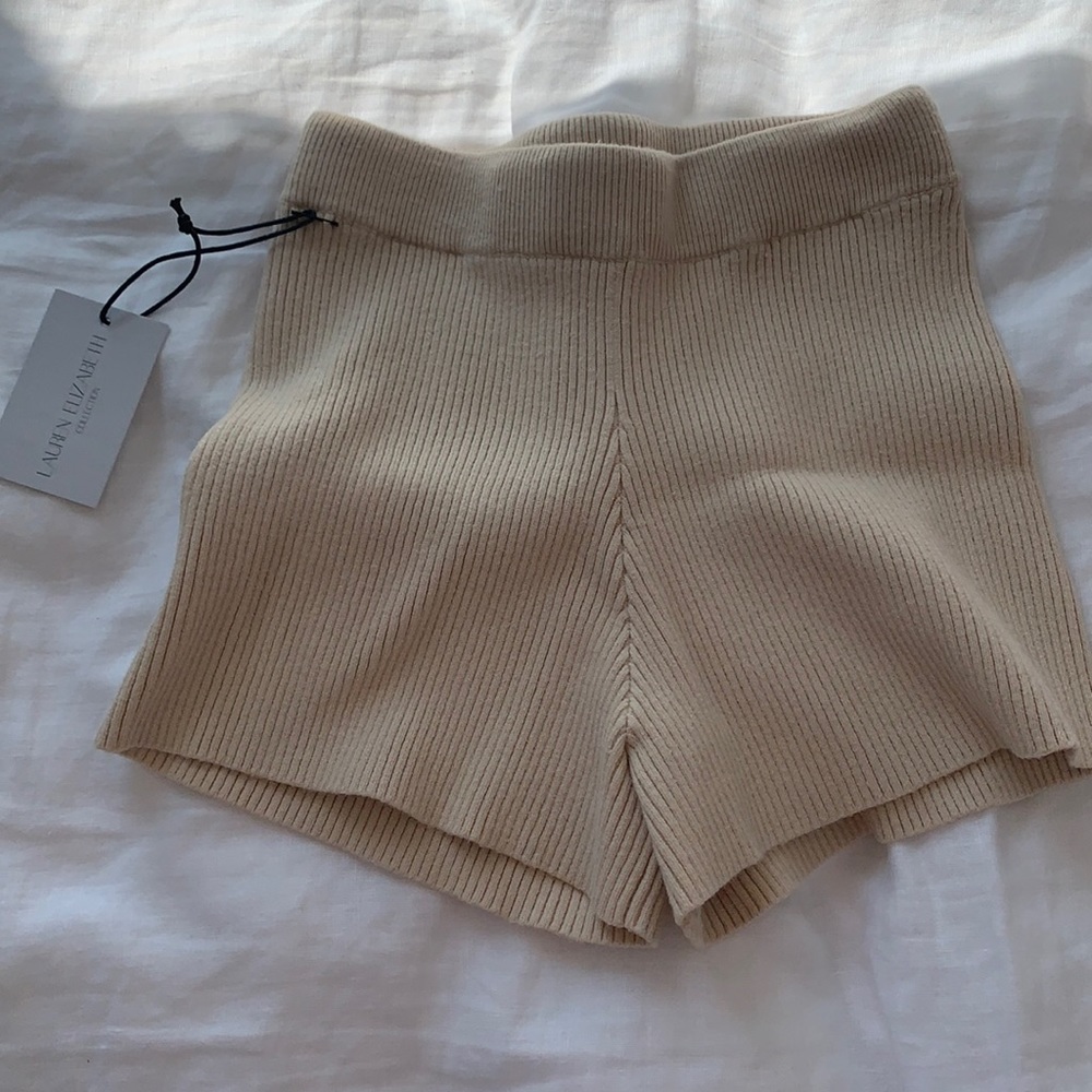 Lauren Elizabeth Cozy knit shorts